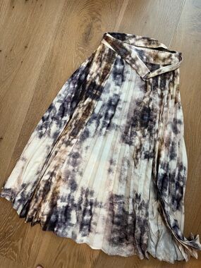 Topshop Pleated Tie-Dye Midi Skirt